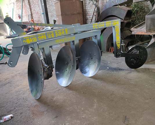 Three Disc Automatic Plough