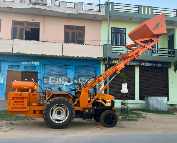 Heavy Duty Tractor Telescopic Loader | Hydraulic Tractor Loader Manufacturer in India
